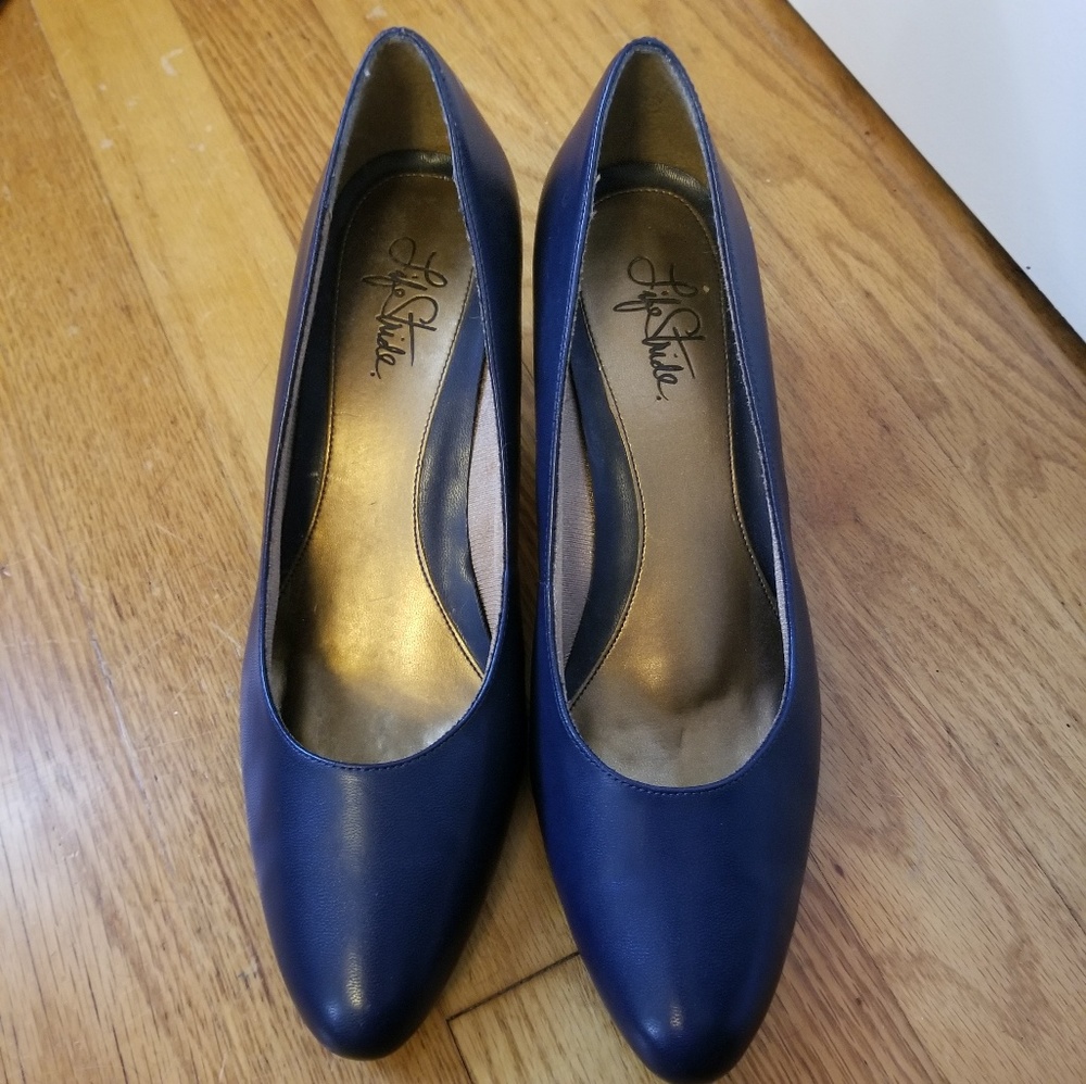 Navy Blue heels